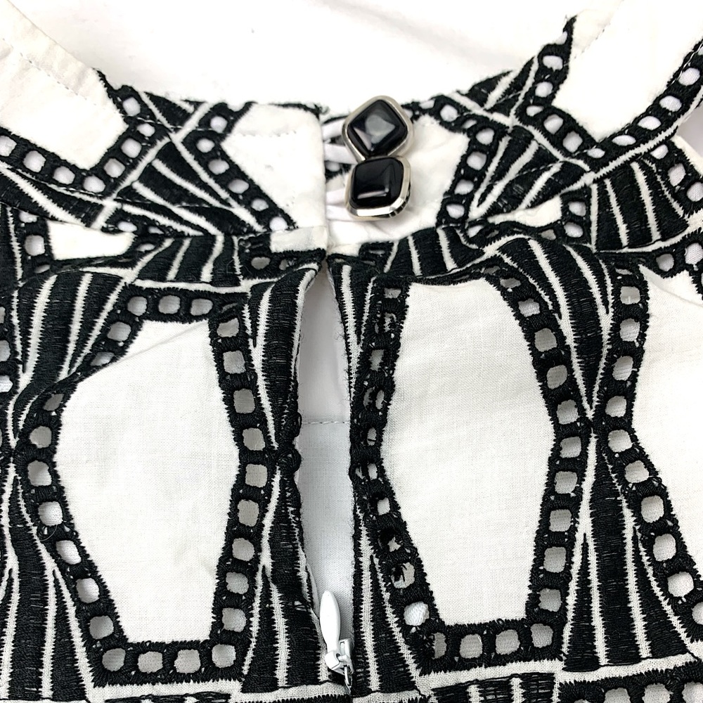 3/$15 Shoshana Black & White Sleeveless Dress - Picture 6 of 8